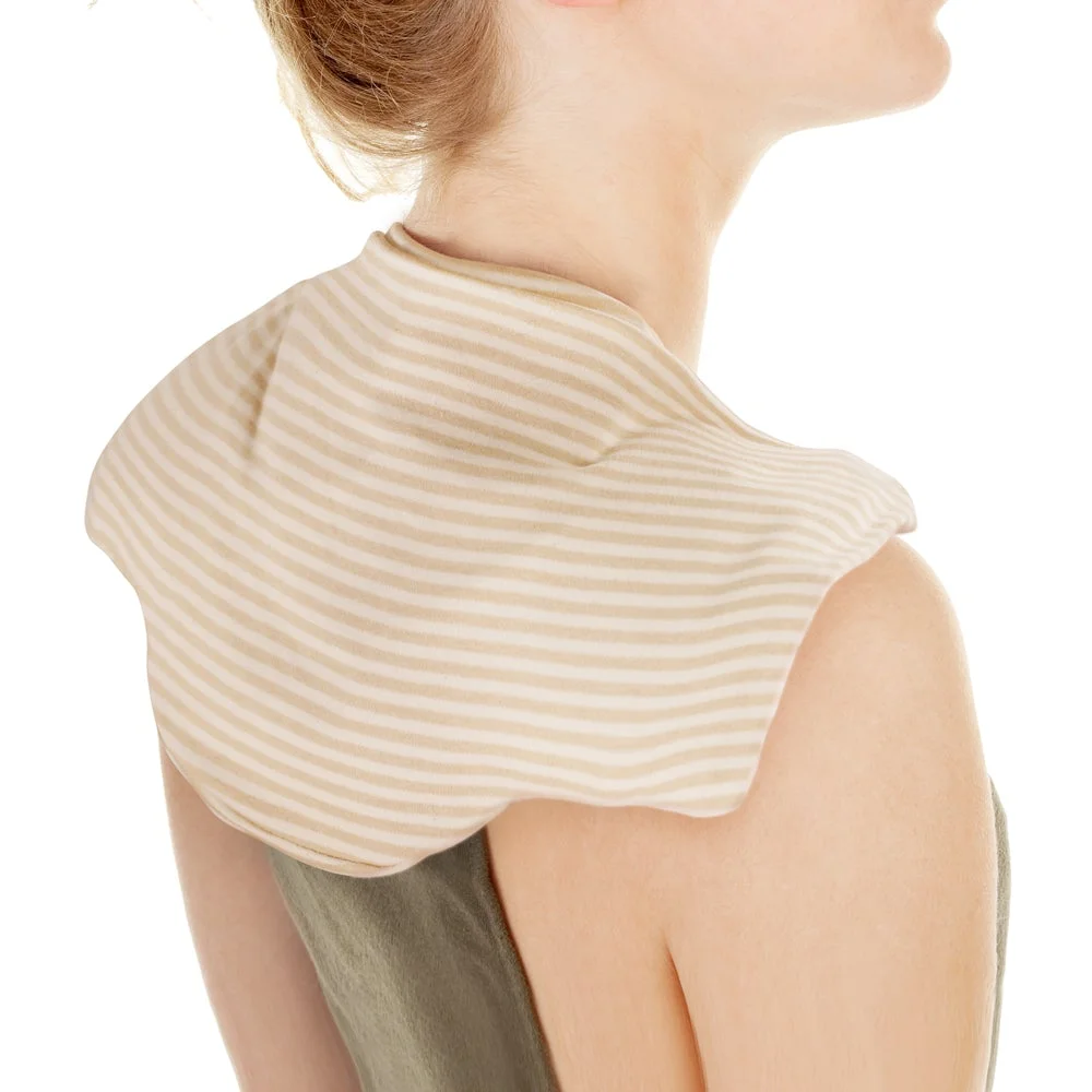 Haakaa Hot & Cold Reusable Heat Pad on ladies neck